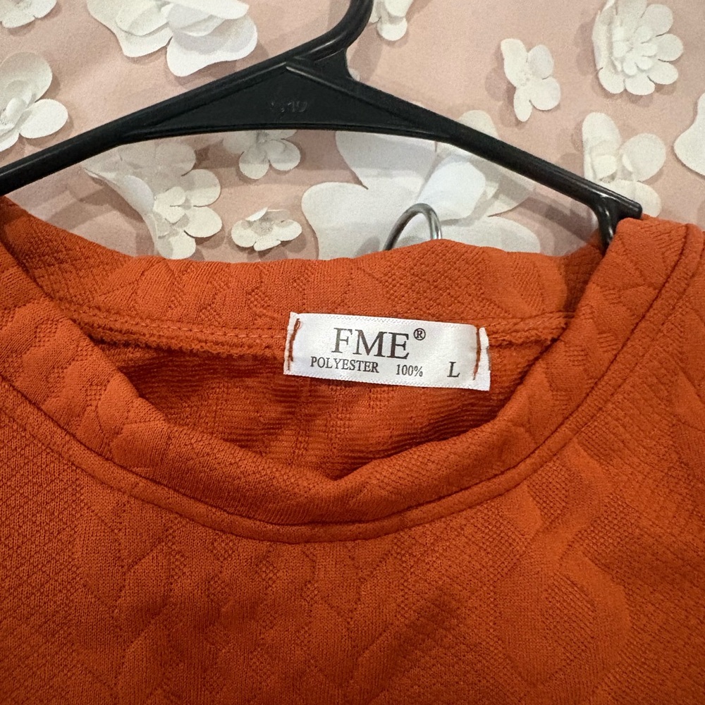 Me Makeover Essentials Bright Orange Cable-Knit L… - image 4